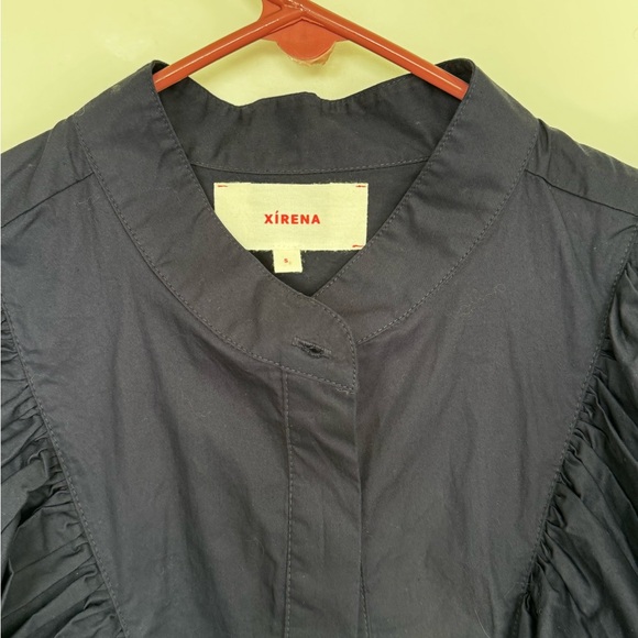 Navy Xirena like new small top - Picture 1 of 5